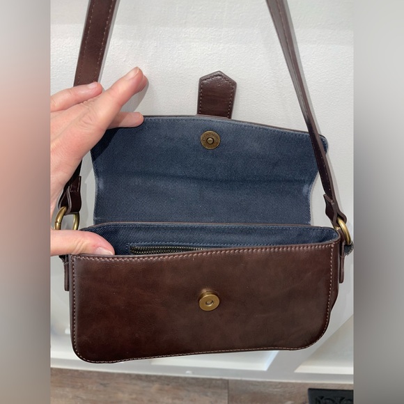 Brandy Melville Brown Buckle Shoulder Bag Purse Women's Faux Leather - Picture 7 of 9